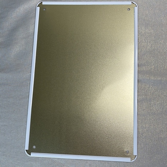 Vintage Vibe NWOT The Great Pennywise The Dancing Clown Metal Sign Red Horror - Picture 3 of 6